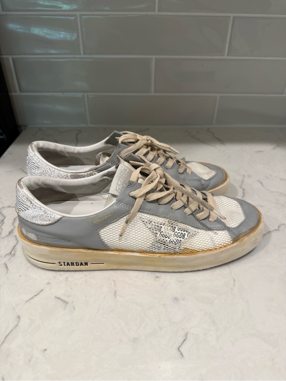 Golden Goose Stardan Low-Top Sneakers in White & Gray - Men 43 (10/10.5)